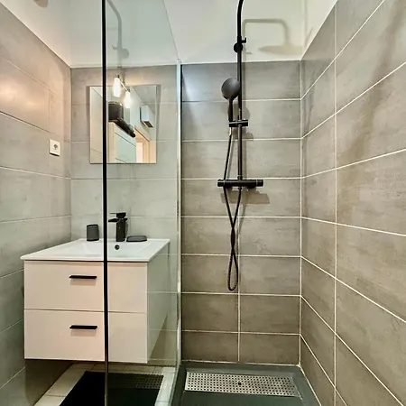 Superbe 3 Pieces Sur La Baie De * Théoule-sur-Mer